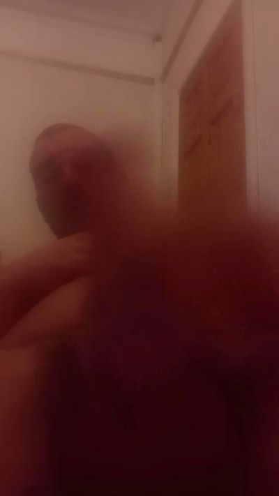 gman831 live from United Kingdom
