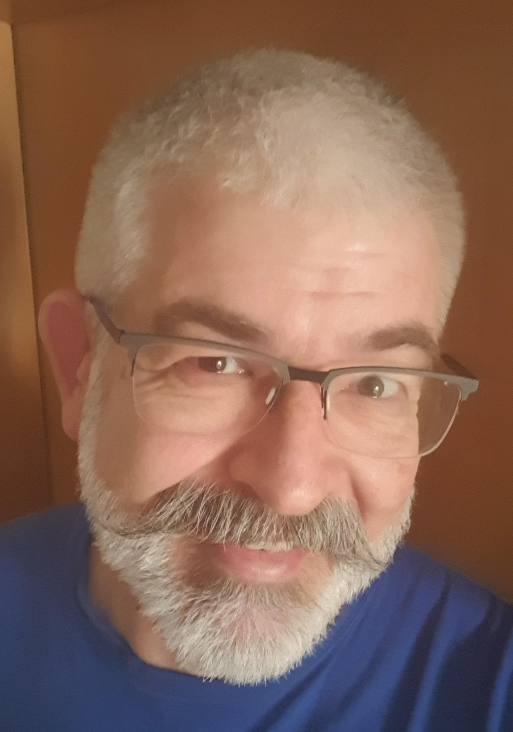 goatee_LA live from Germany