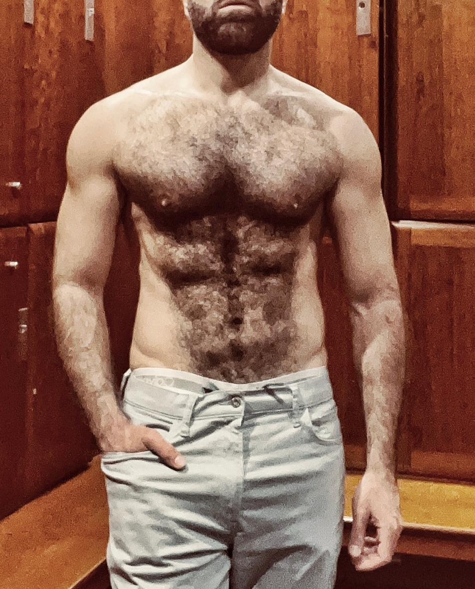 h4hairy live from Italy