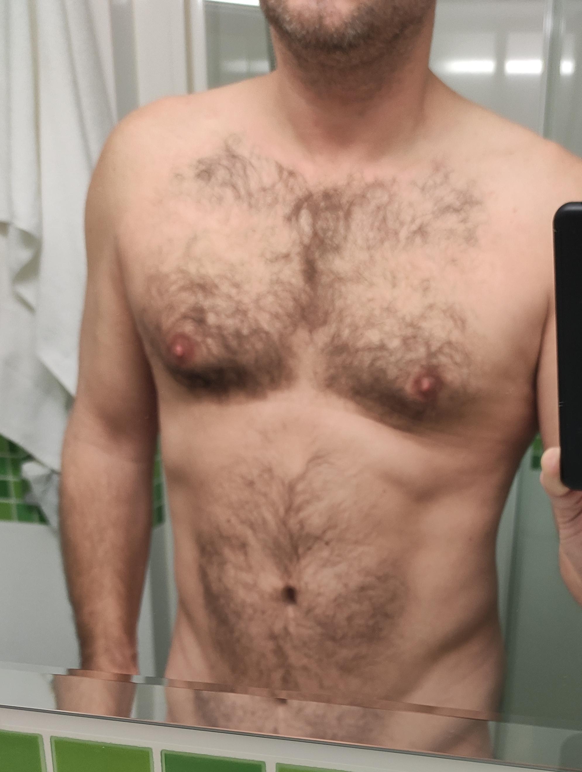 hairyguy570 live from Germany