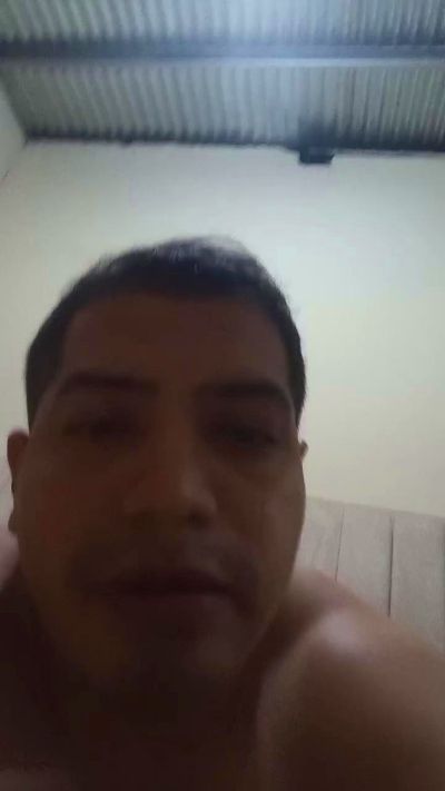 javierflores1 live from Ecuador
