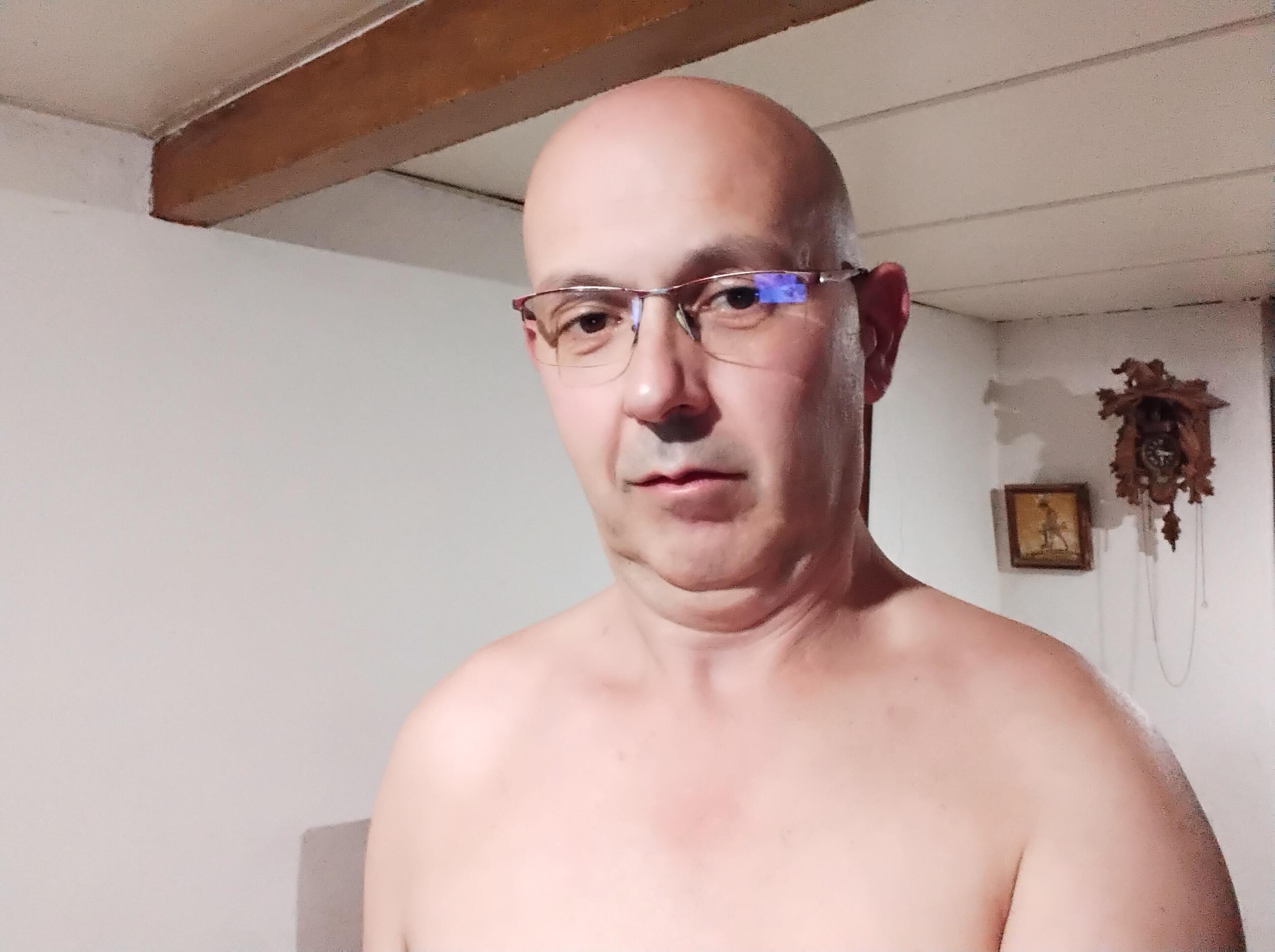 jos29 live from Spain