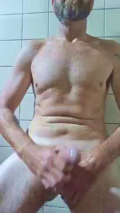 joshhyyy666 live from Australia