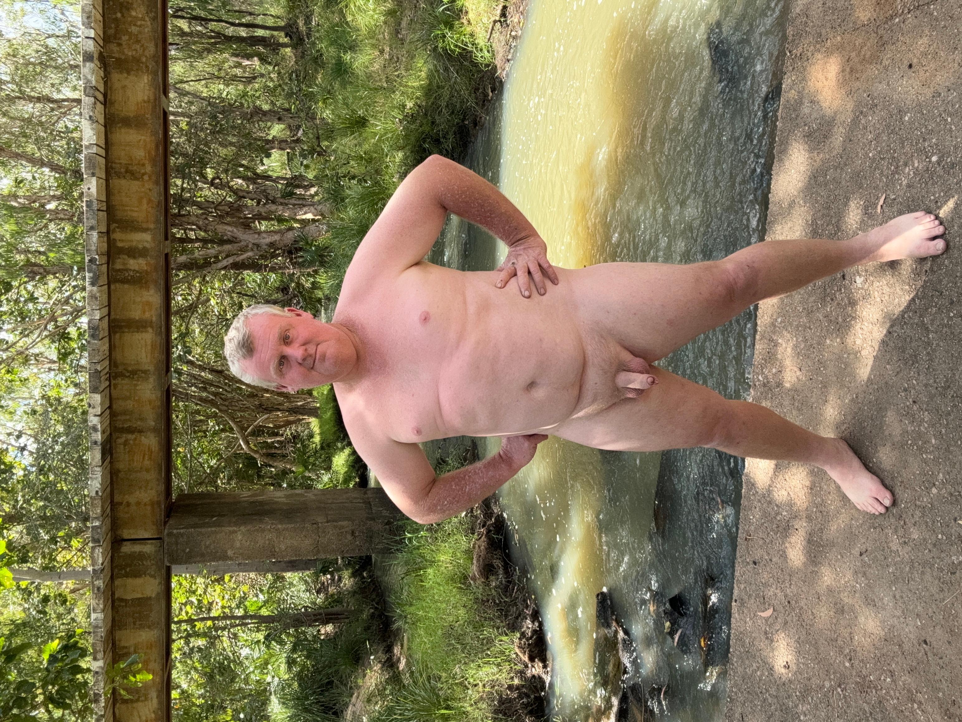 joshuaiskeen live from Australia