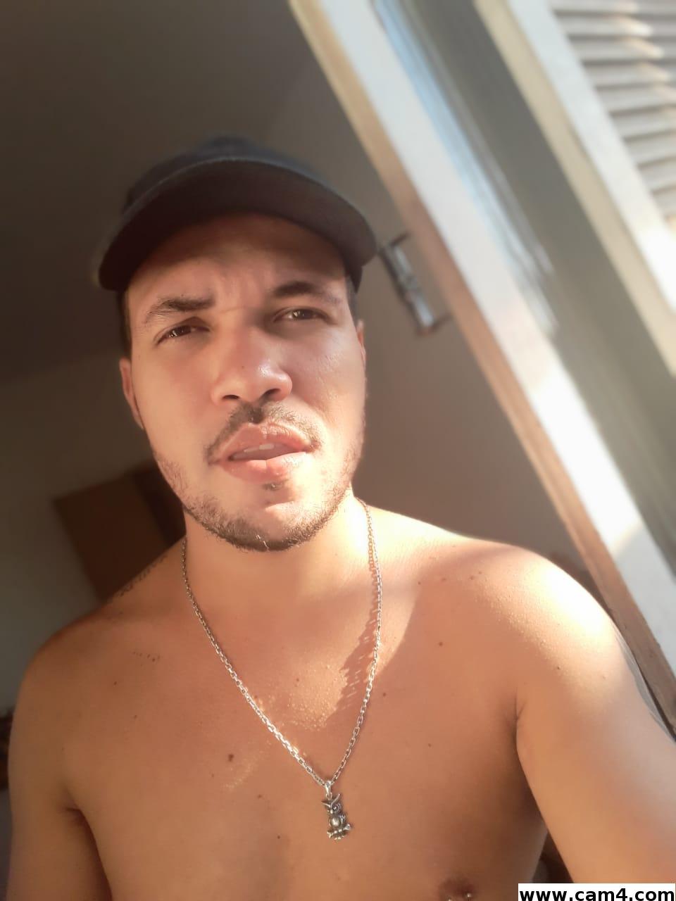 juniorcervo live from Brazil