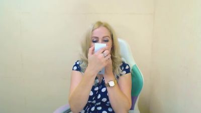 kay_franccis live from Germany