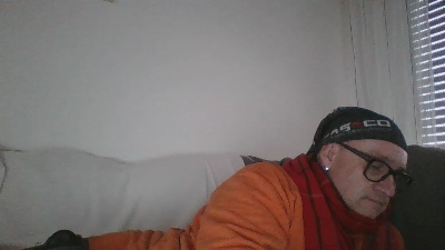 klaus55512 live from Germany