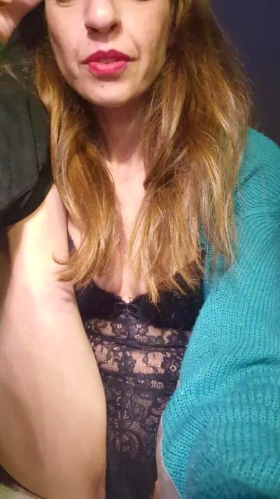 kyttysexy1 live from Italy