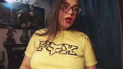 laia_hadid live from United States