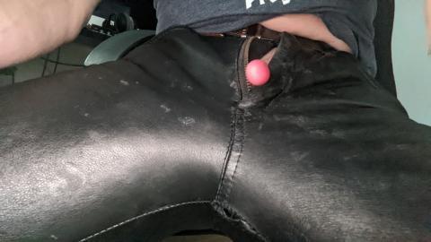 leatherh live from Germany