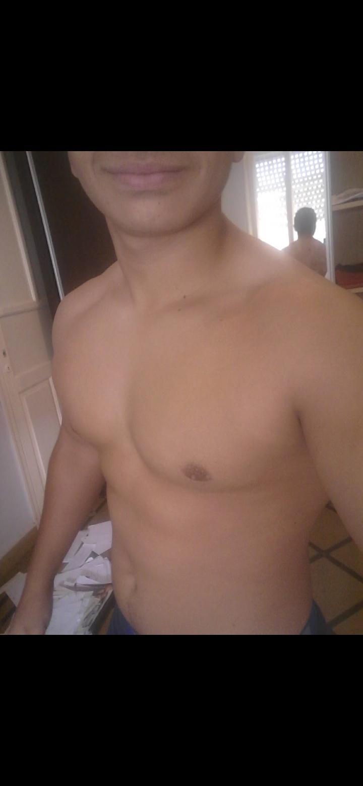 leoncito22 live from Argentina