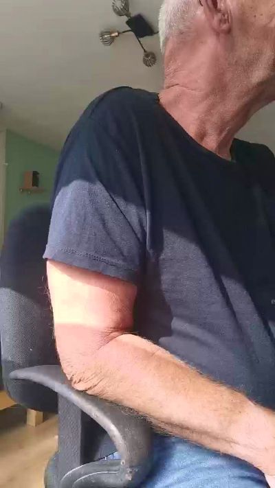 libido27 live from Netherlands