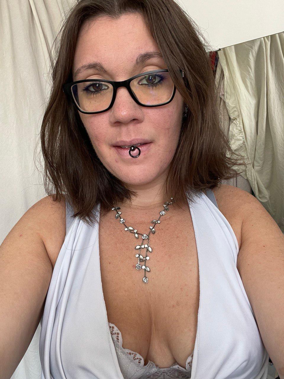 lili_hot_tds live from France