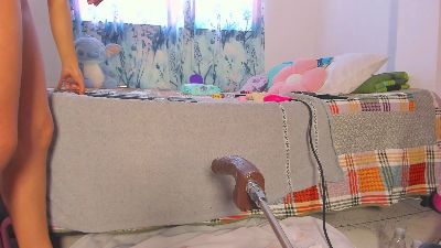 lily_evil live from Colombia