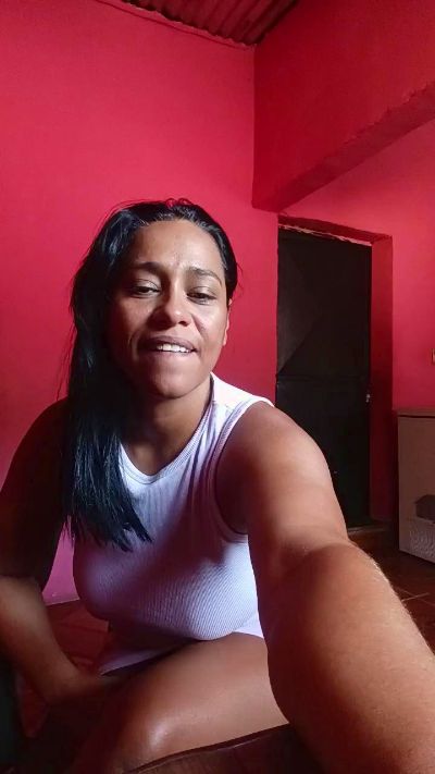 lindsay27 live from Venezuela