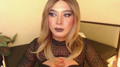 lunarlilly_ live from Philippines