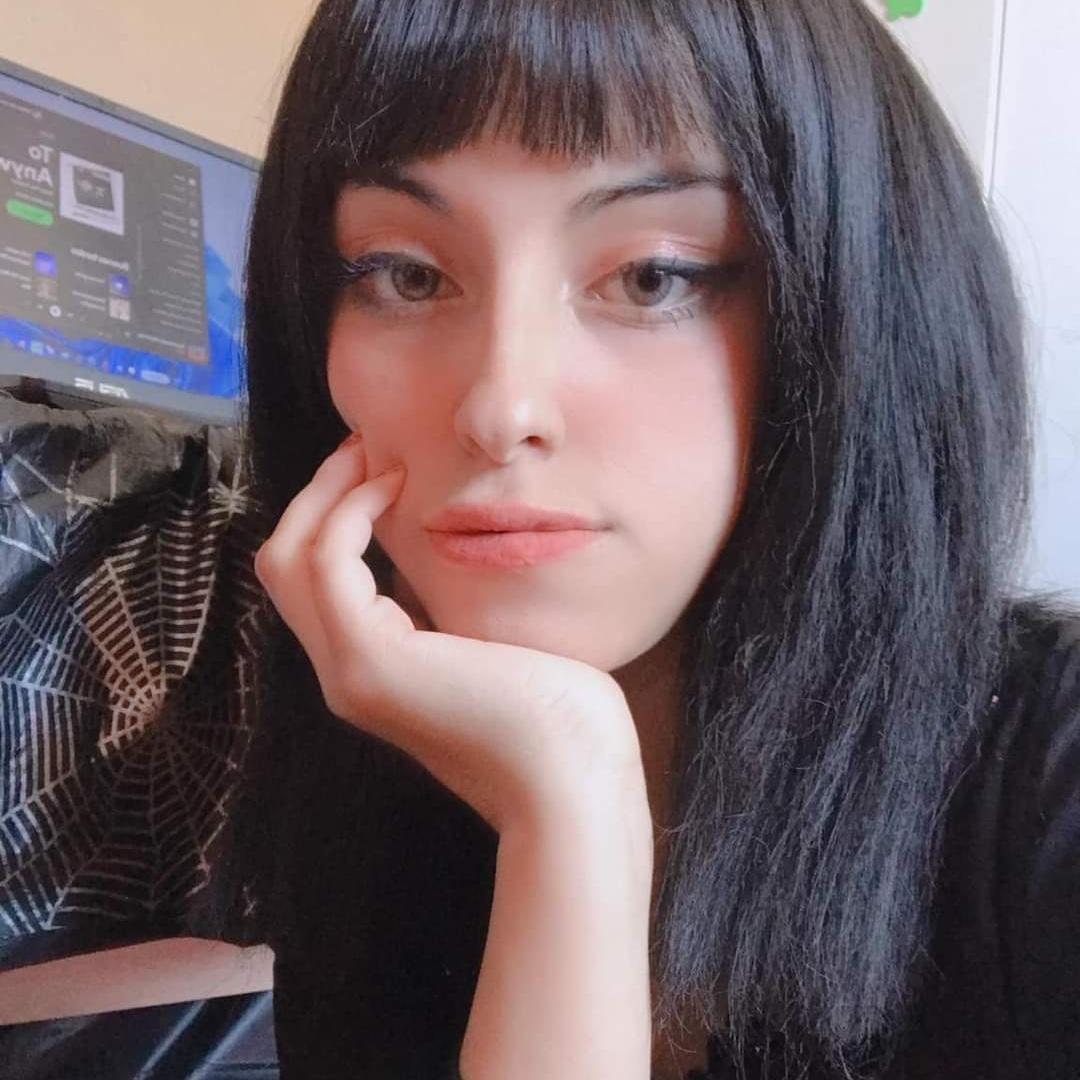 maitemiauu live from Chile