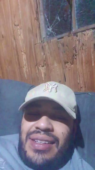 matheus2843 live from Brazil