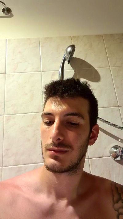matt22cam2 live from Italy