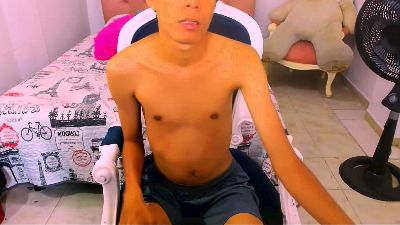 max_sweett live from Colombia