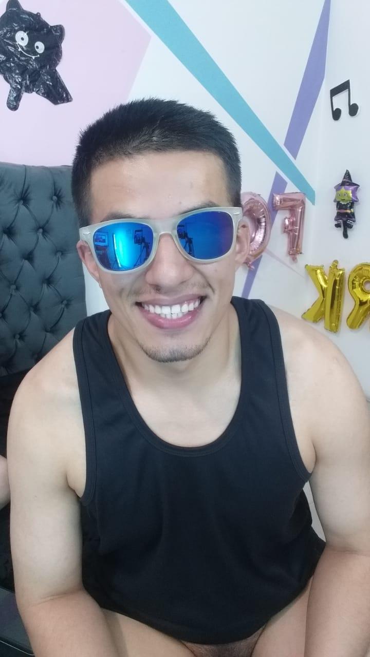 mcbluemoney live from Colombia
