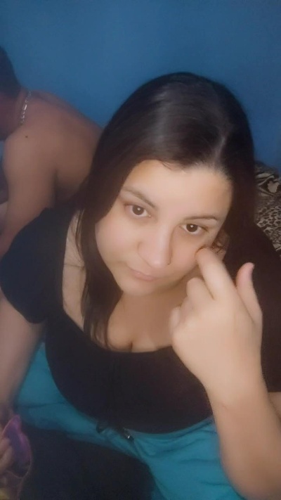 melanieh2 live from Brazil