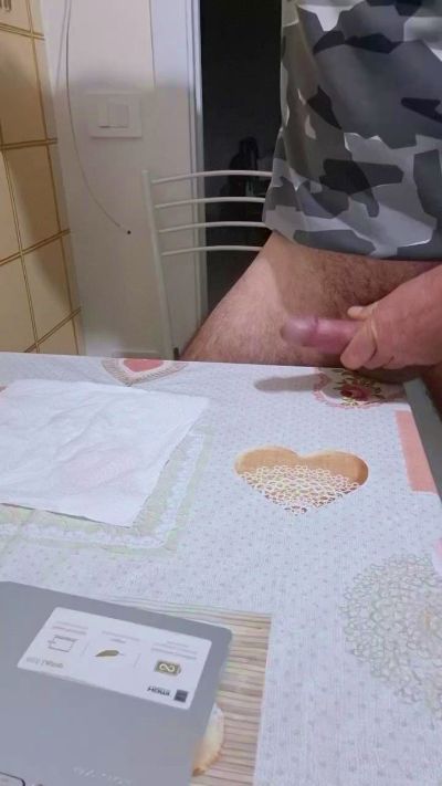 mieledenso8181 live from Italy