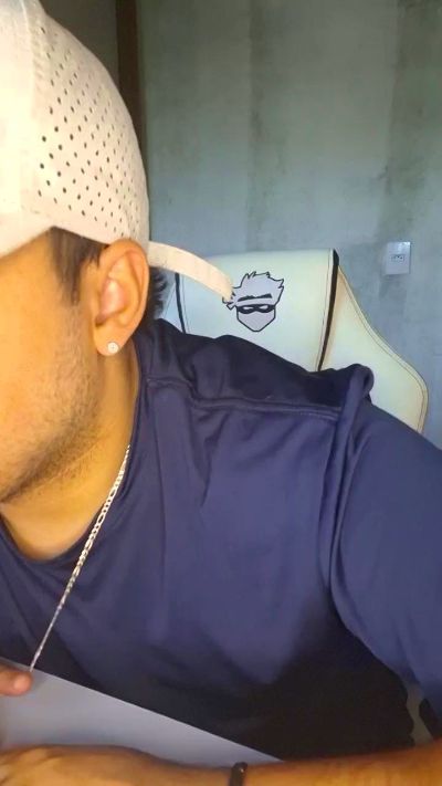 mineirinhoot2 live from Brazil