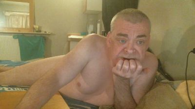 mrbean74 live from United Kingdom