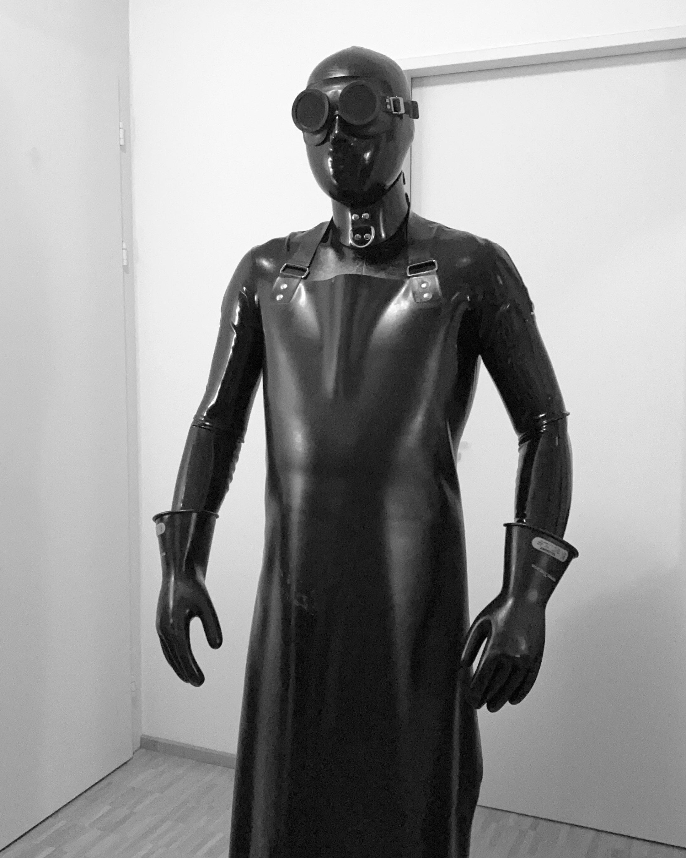 mrmcrubber live from Switzerland