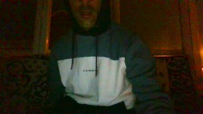 mu_salao80 live from Spain