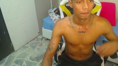 nando_col_ live from Colombia