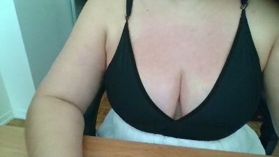 natasha_la_milf live from France