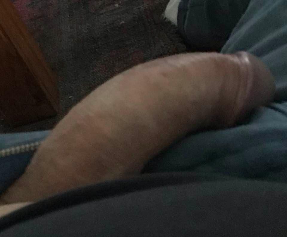 oldhornyman3 live from Sweden