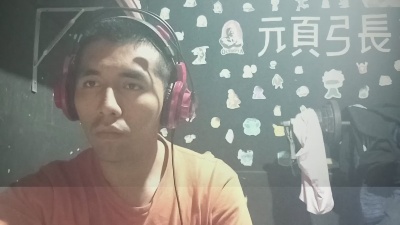 onichan15254215 live from Ukraine