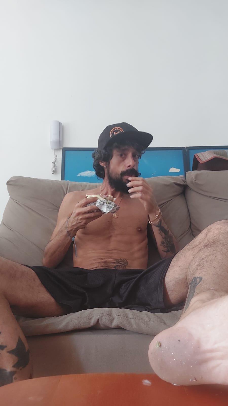 ooproprio live from Brazil