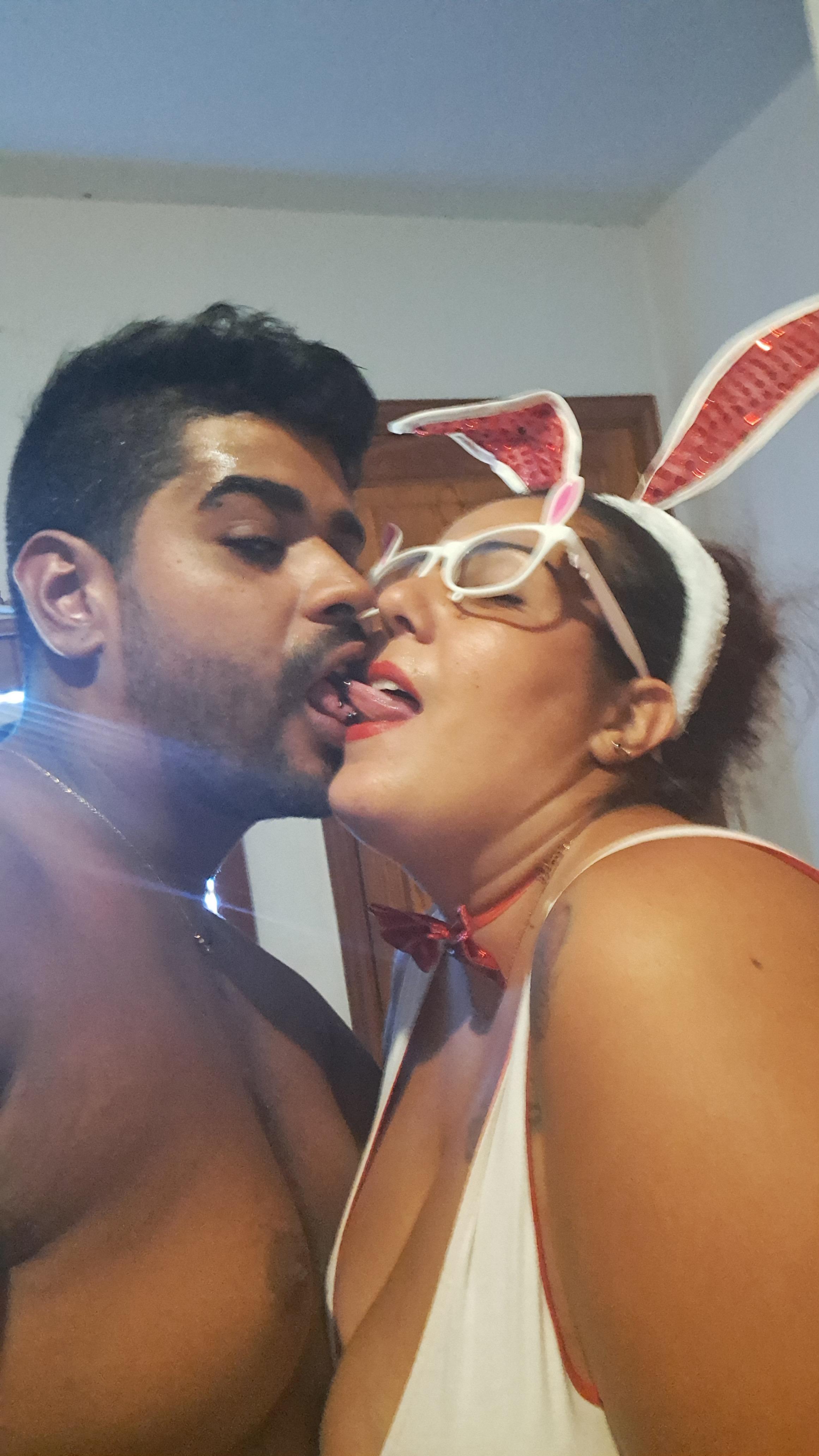 parejitaks live from Spain