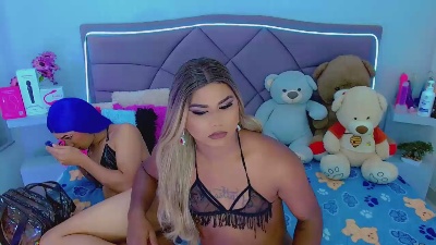 party_duo_trans live from United States