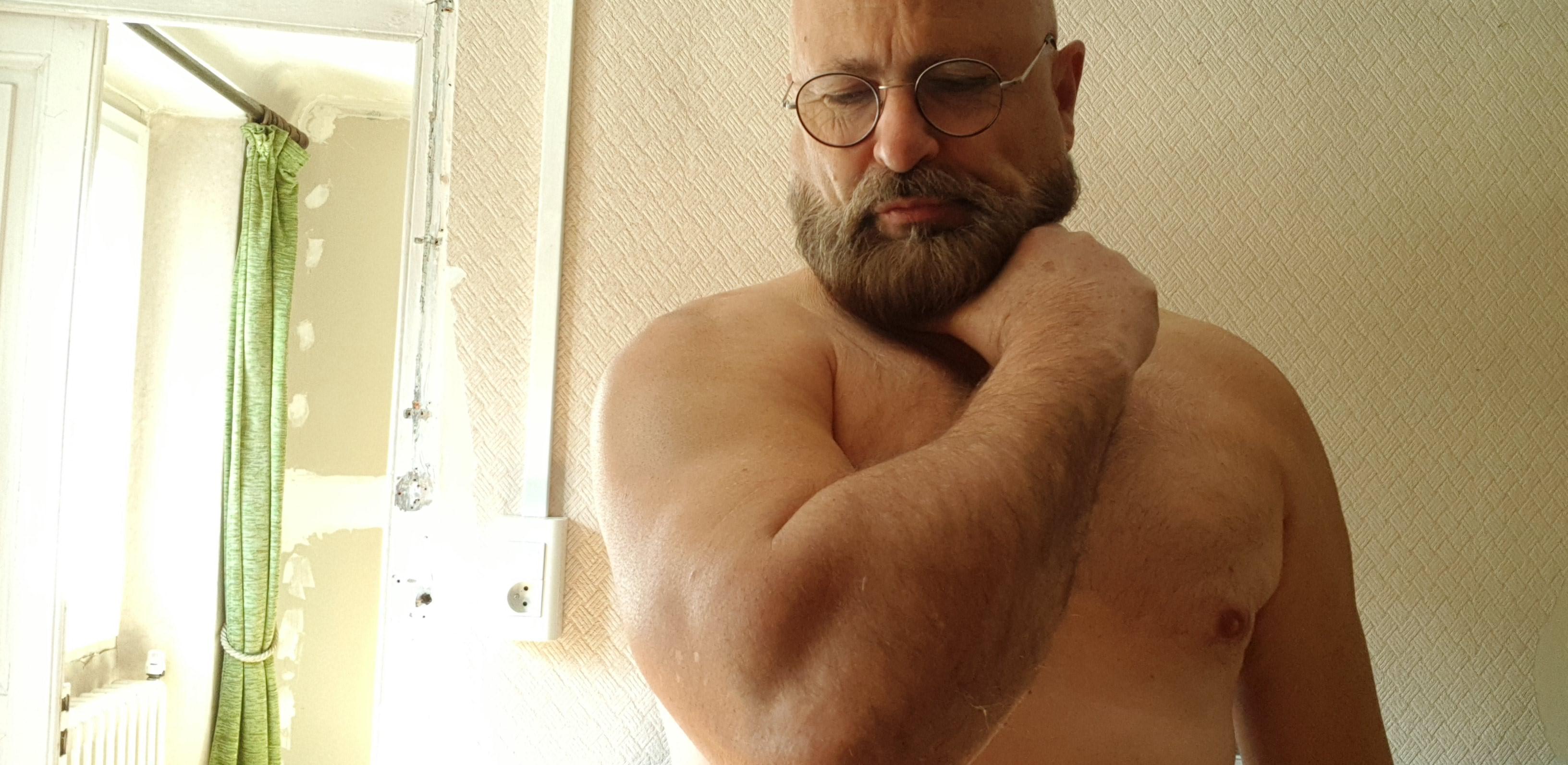 pionnier live from France