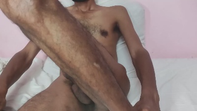 rkumarhul2 live from United Kingdom