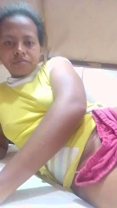 rose385 live from Madagascar