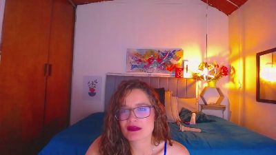 rose_thompson1 live from Colombia
