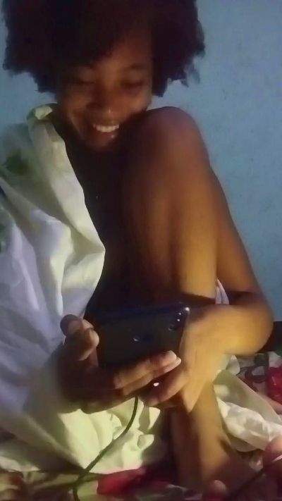 sarah729 live from Madagascar