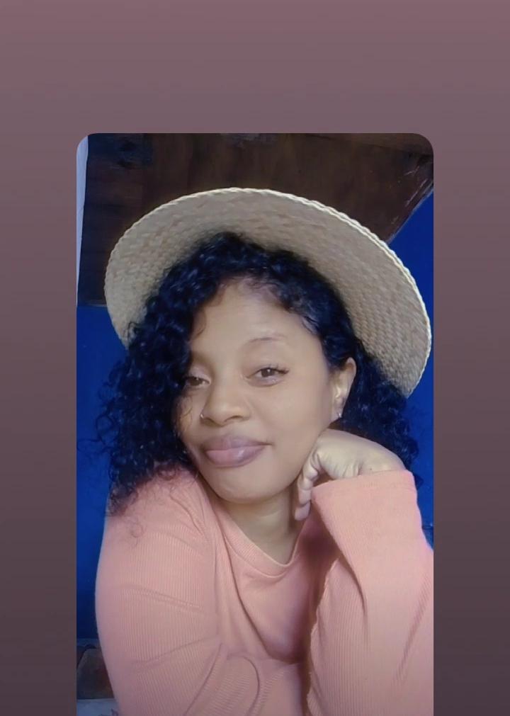 sayah6 live from Madagascar