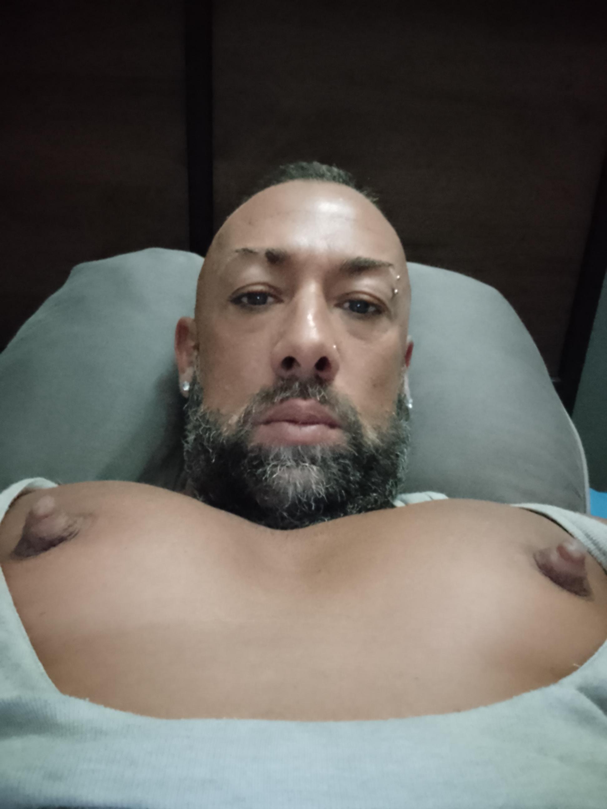 sempre_durohot live from Italy