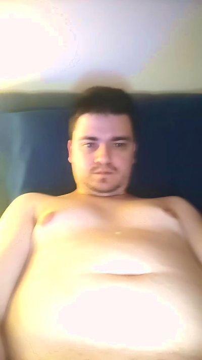 sexyguywhore18 live from Ukraine