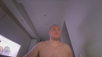 slaveoncam8 live from United States