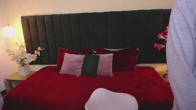 soft_attraction live from United States