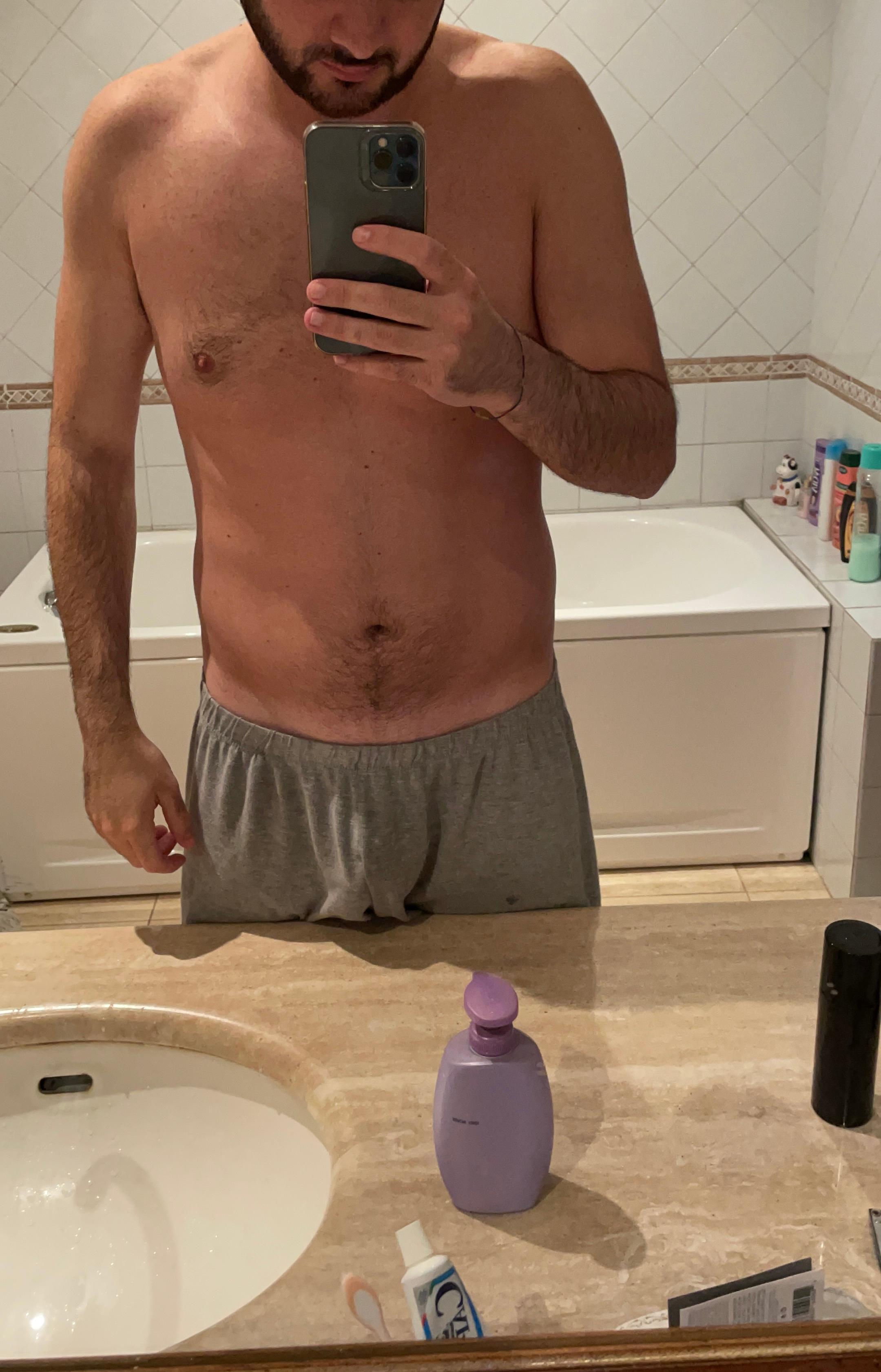 suckmyball91 live from Italy