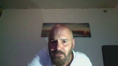 superchuk1 live from Spain
